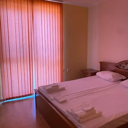 Sunny 2 Sluneční pobřeží